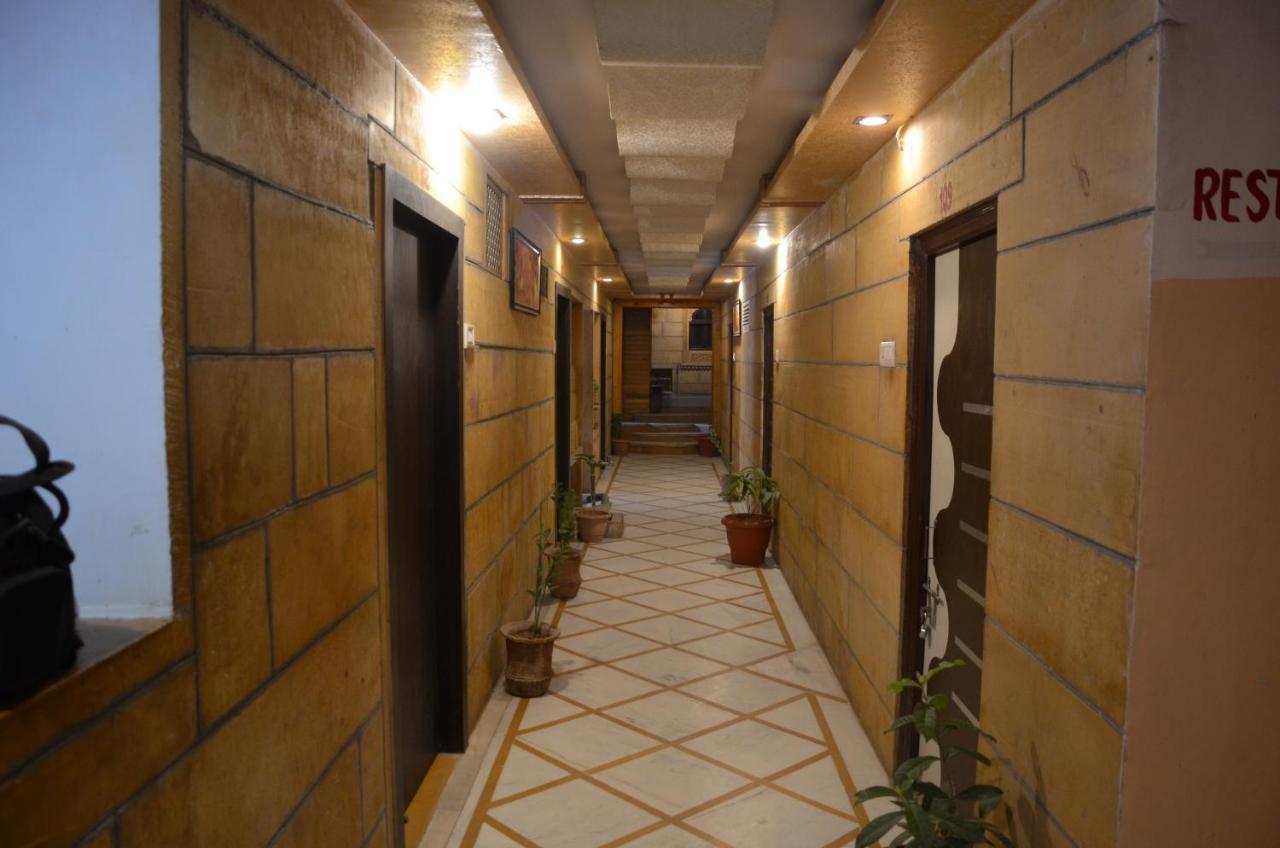 Hotel Prince-Near Jaisalmer Fort Exterior photo